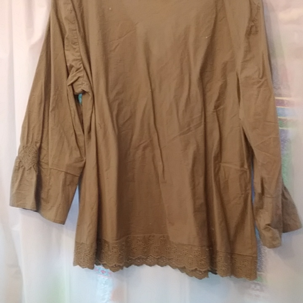 Talbots L Olive V Neck With Lace Bottom - Picture 9 of 10